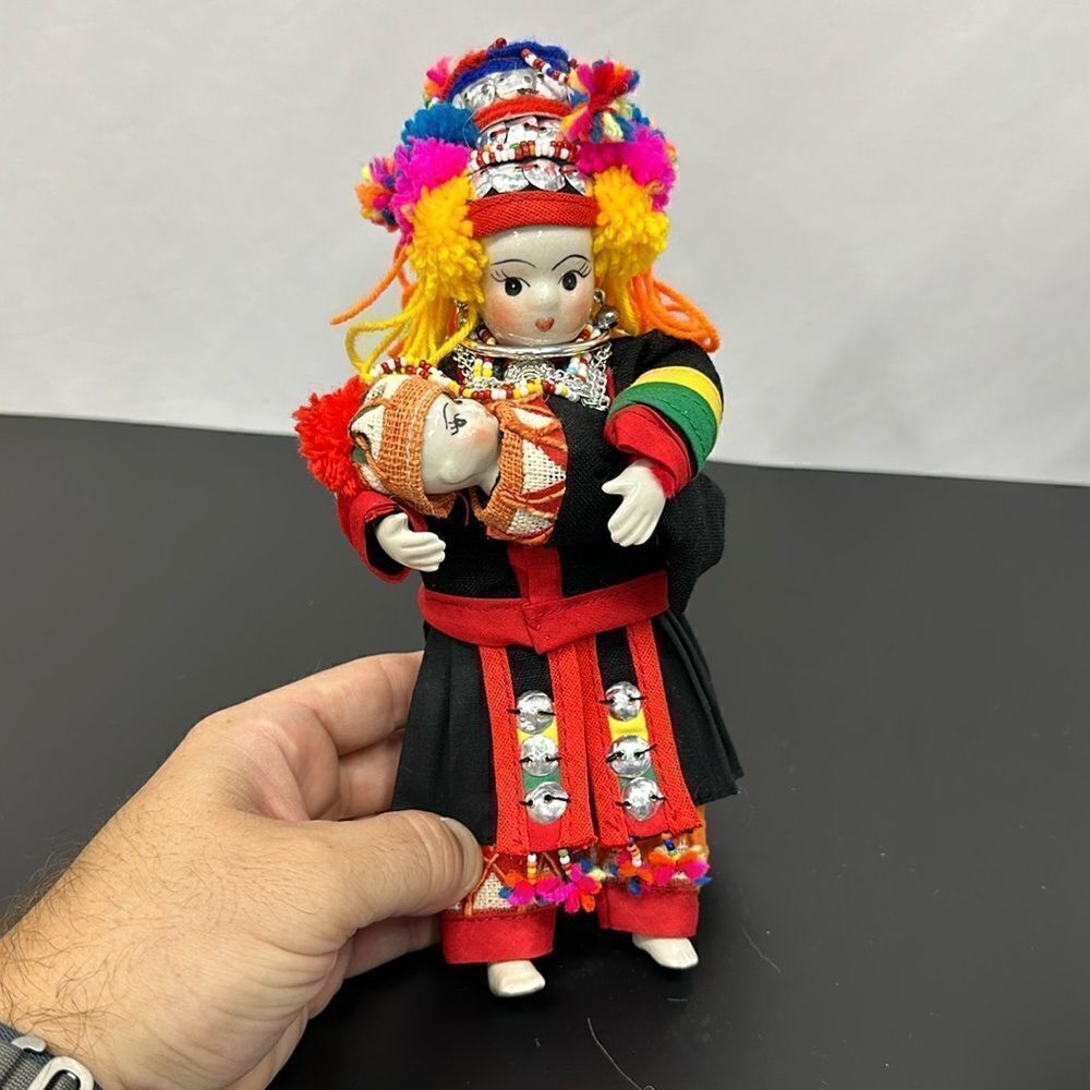 Rare World Doll Thailand Hmong Mom Baby 9"